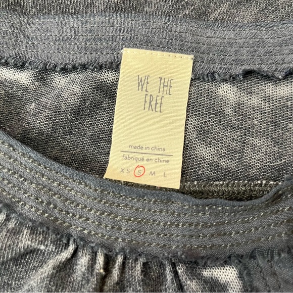 We The Free Free People Oversized Fit Top Size Small - Picture 3 of 3